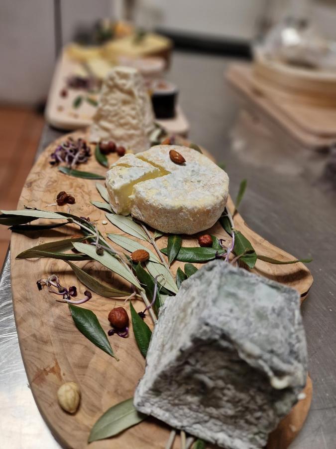 فندق Le Relais De La Caleche لو بوزيت المظهر الخارجي الصورة