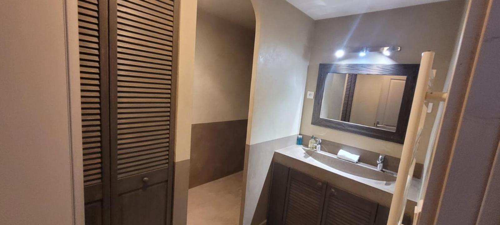 فندق Le Relais De La Caleche لو بوزيت المظهر الخارجي الصورة